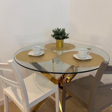 Apartament Przy Placu Wolnosci Poznan Ngoại thất bức ảnh